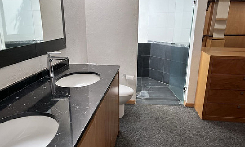 Casa En Venta En Bos...