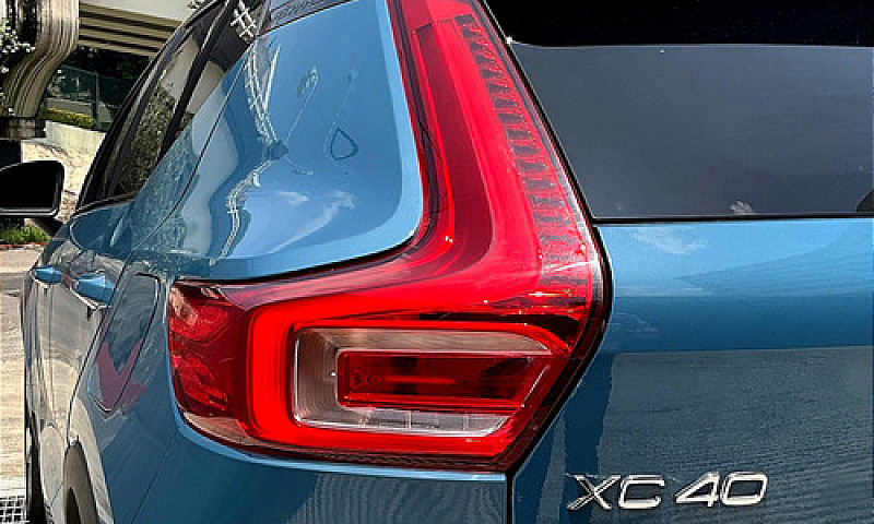 Volvo Xc40 Recharge ...