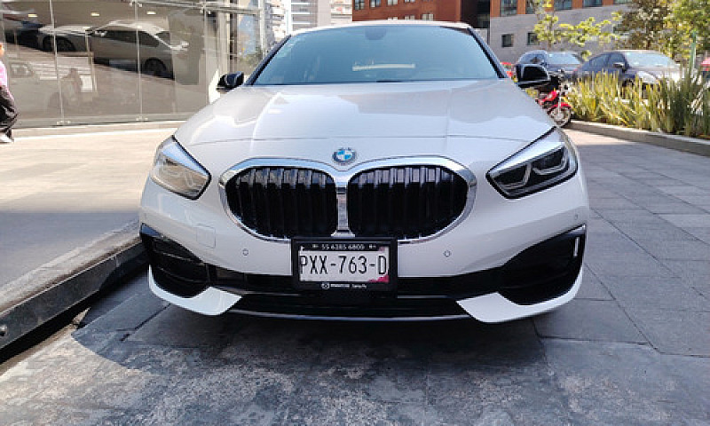 Bmw  Serie 1  2023...