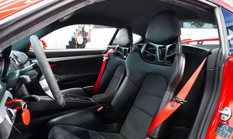 Posche Cayman Gt4 20...