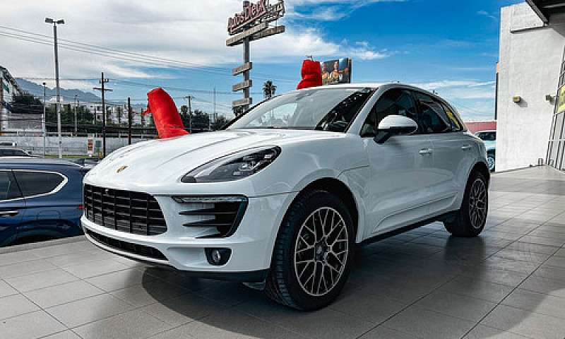 Porsche Macan 2018...