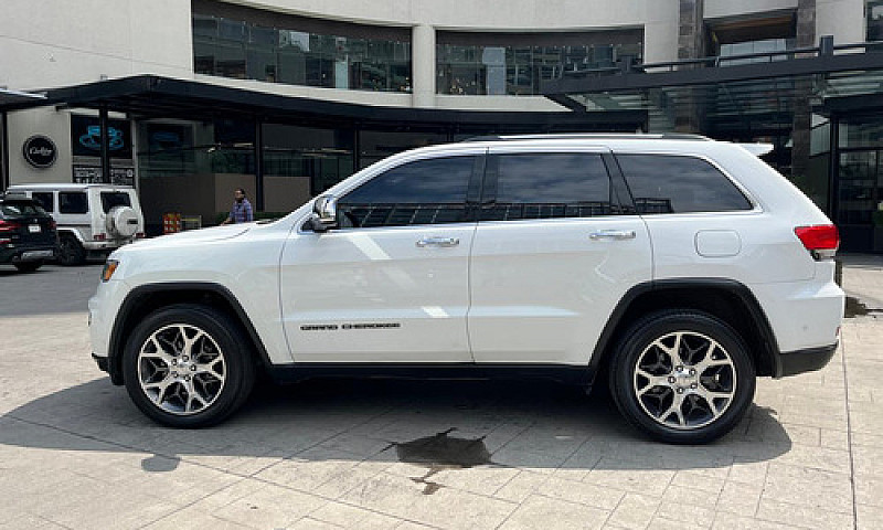 Jeep Grand Cherokee ...