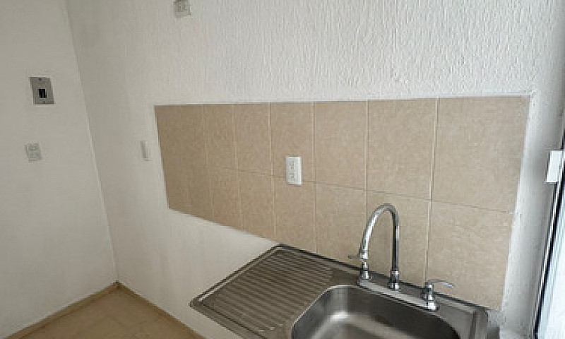 Casa En Venta En Fra...