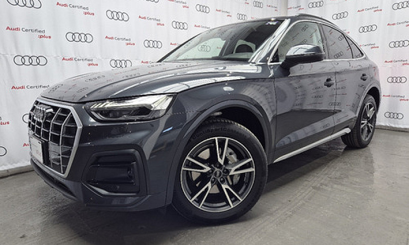 Audi  Q5  2024...