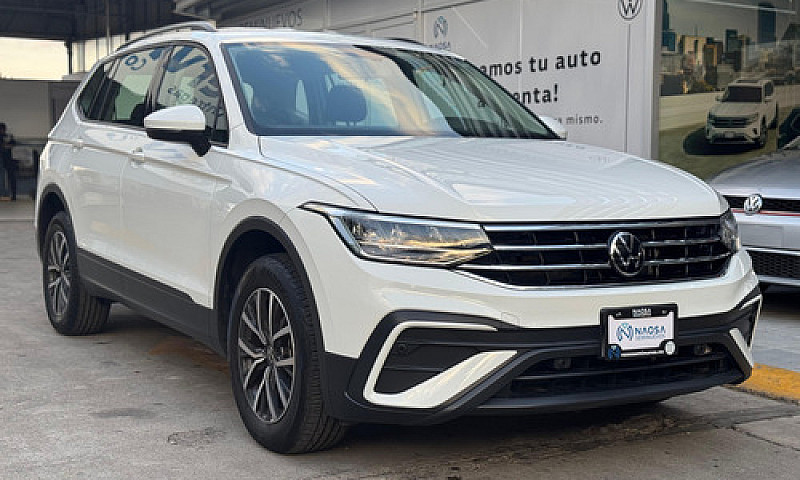 Volkswagen Tiguan 1....