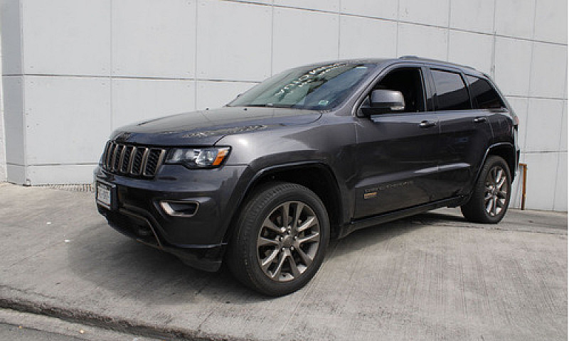 Jeep Grand Cherokee ...