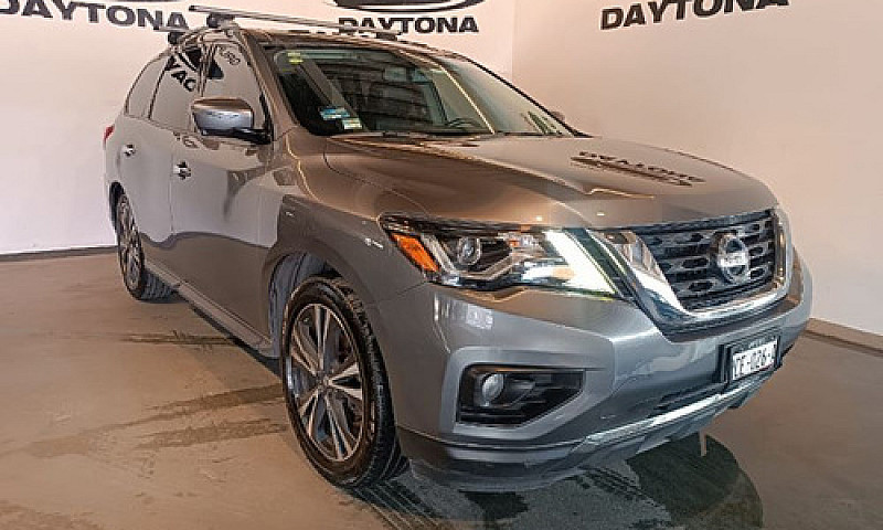 Nissan Pathfinder 20...