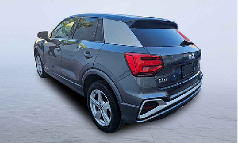 Audi  Q2  2021...