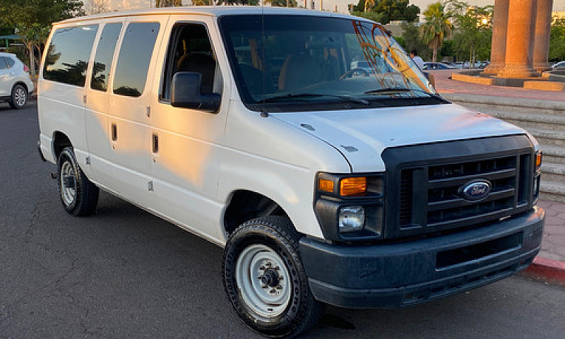 Van Ford E-350 Súper...