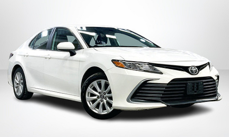 Toyota Camry 2021...