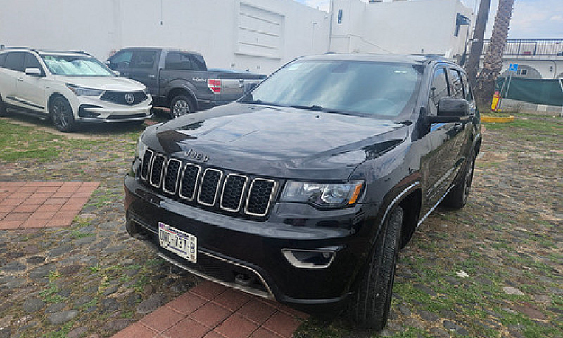 Jeep Grand Cherokee ...