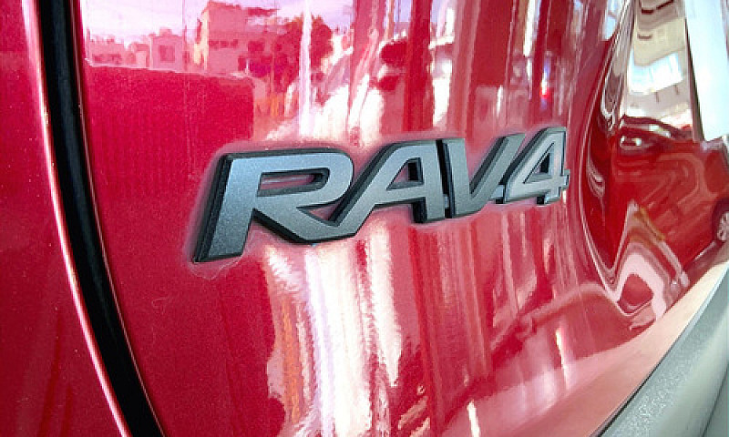 Toyota Rav4 2020...