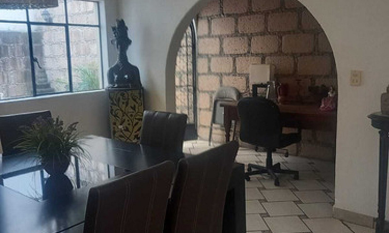 Casa En Venta, Conde...