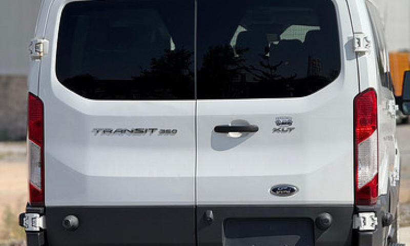 Ford Transit 3.8 Gas...
