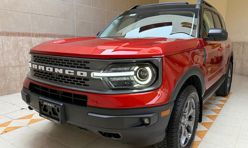 Ford Bronco Sport 2....