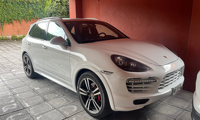 Porsche Cayenne 4.8 ...