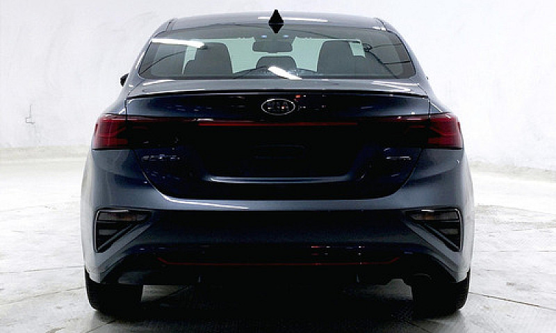Kia Forte 2020...