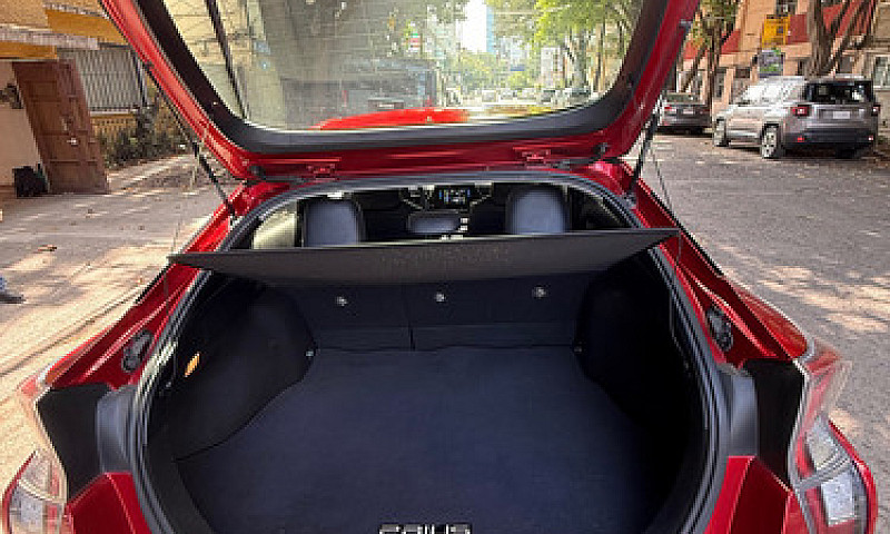 Toyota Prius 1.8 Pre...