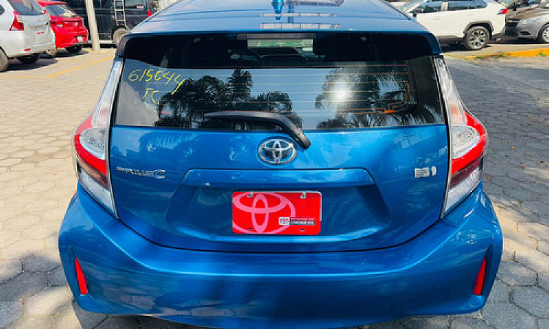 Toyota Prius 2018...