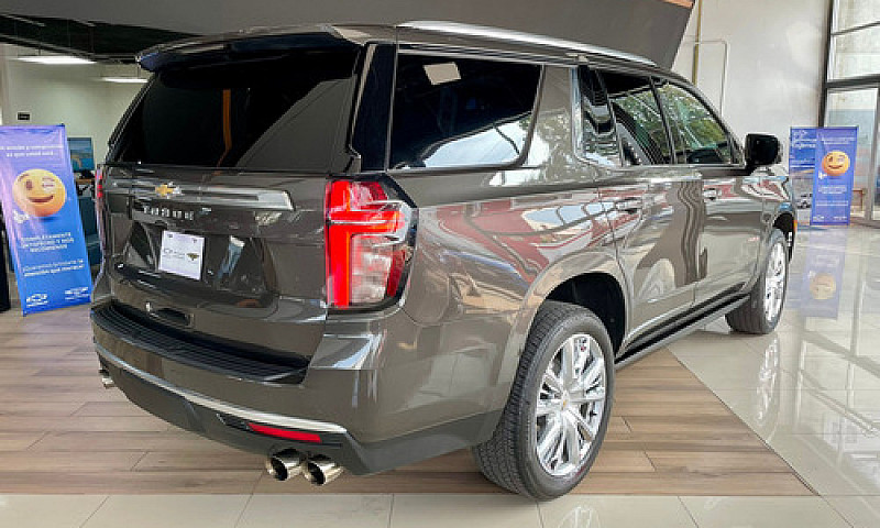 Chevrolet Tahoe 2021...