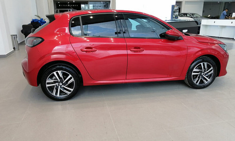 Peugeot 208 2022...
