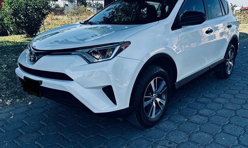 Toyota Rav4 2.5 Le A...