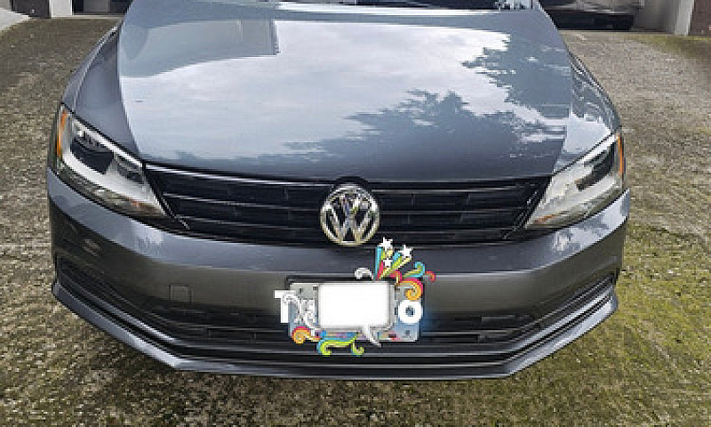 Volkswagen Jetta 2.0...