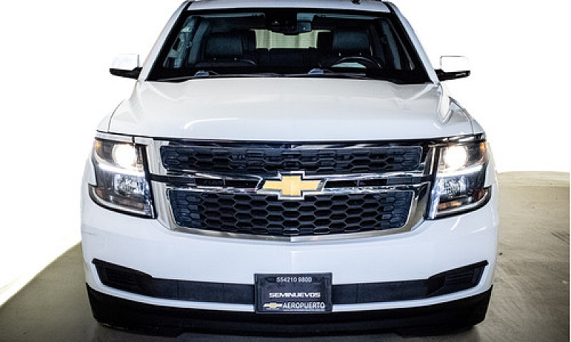 Chevrolet Suburban 2...