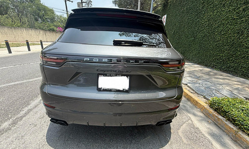 Porsche Cayenne 4.9 ...