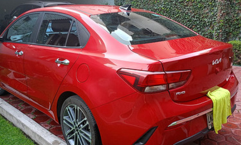 Kia Rio 1.6 Ex Sedan...