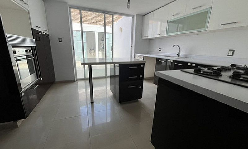 Casa En Exclusivo Co...