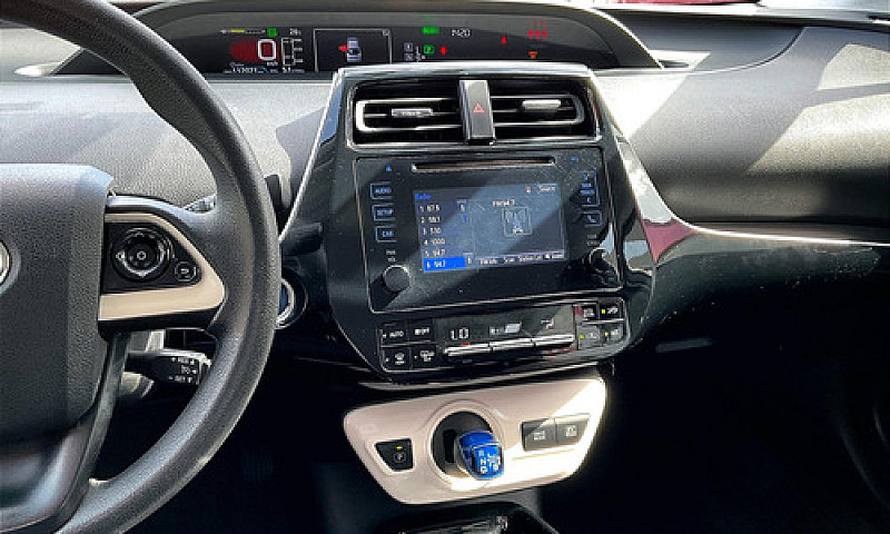Toyota Prius 2018...