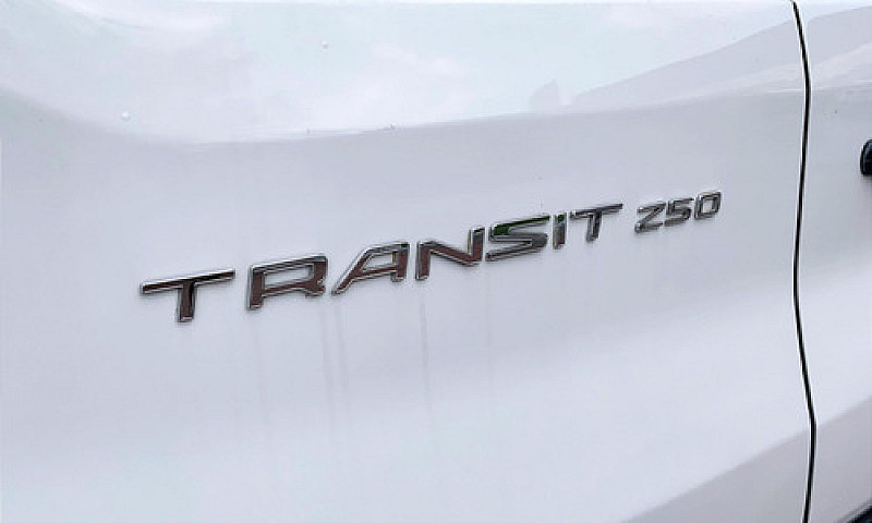 Ford Transit 2017...