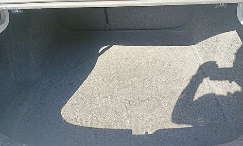 Volkswagen Jetta 1.4...