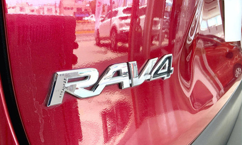 Toyota Rav4 2020...