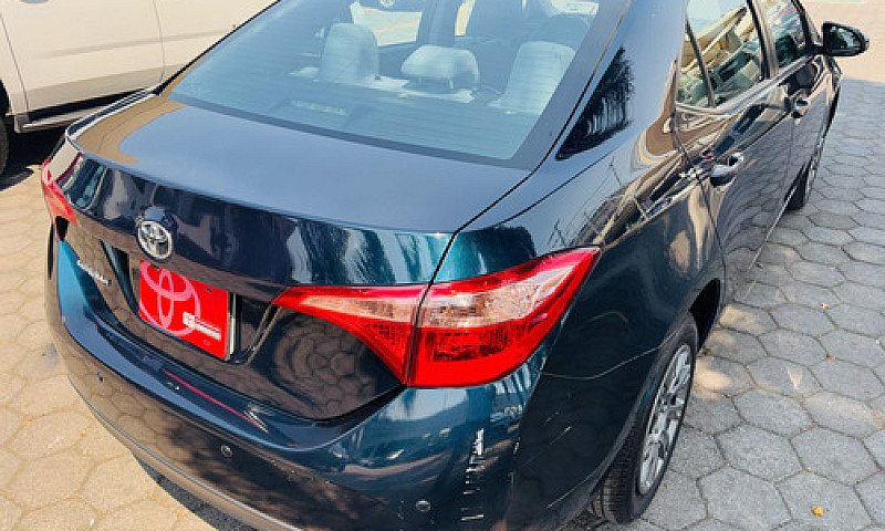 Toyota Corolla 2017...