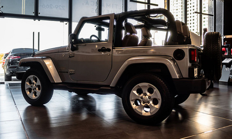 Jeep Wrangler 2015...