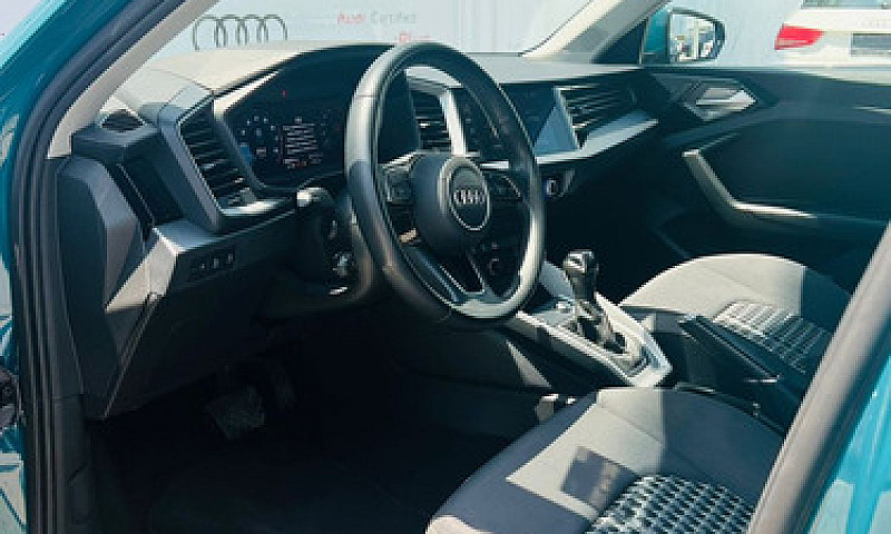 Audi A1 2021 1.5 Ego...