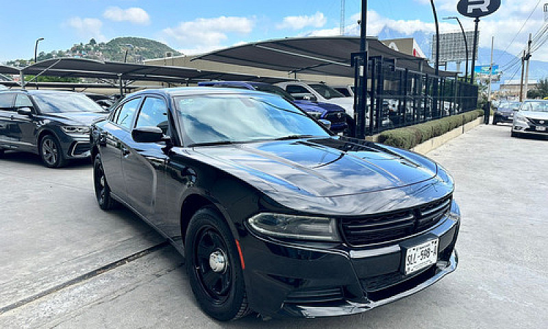 Dodge Charger 2020...