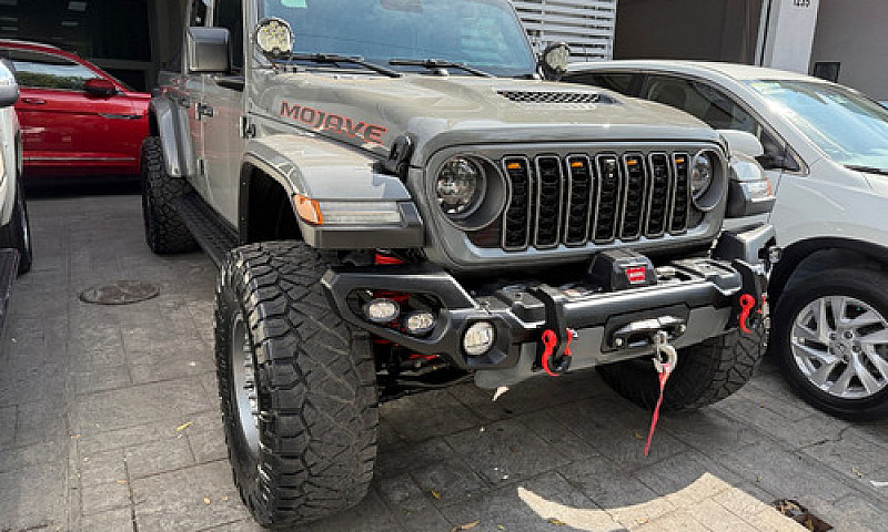 Jeep Gladiator Mojav...
