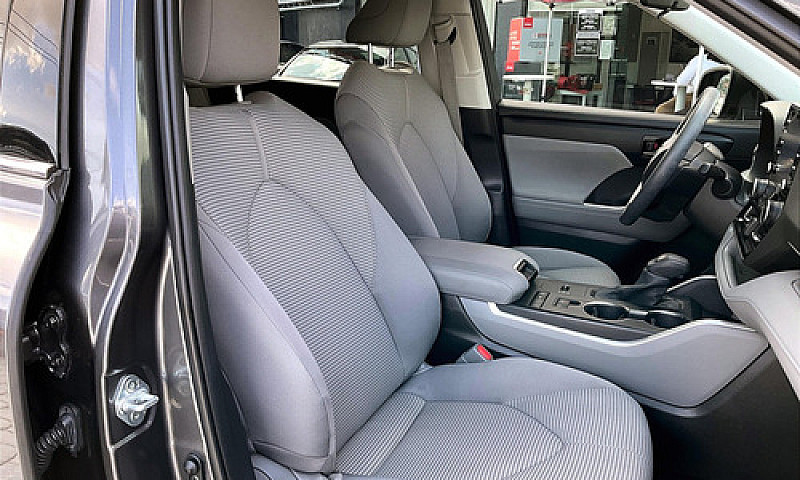 Toyota Highlander 20...