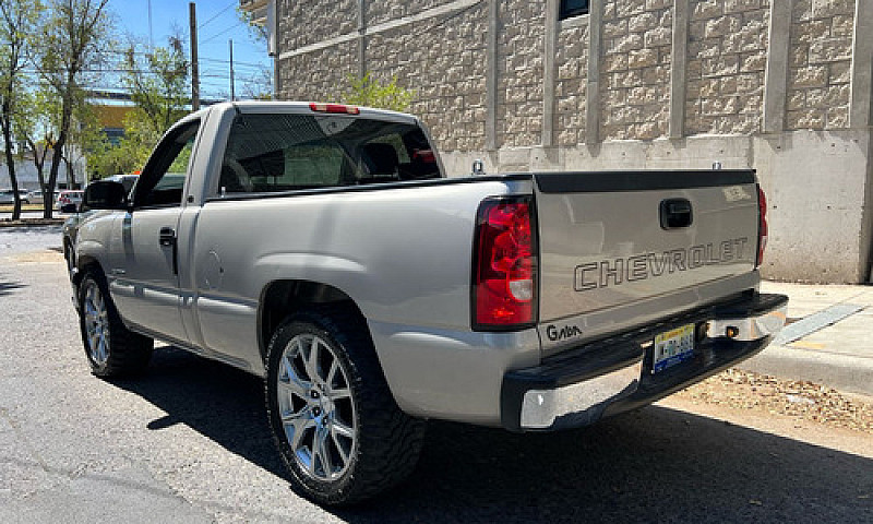 Chevrolet Silverado ...