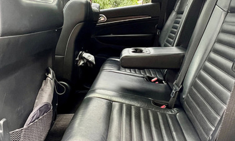 Jeep Grand Cherokee ...