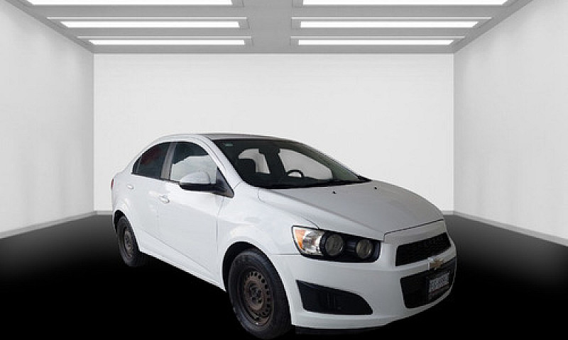 Chevrolet Sonic 2015...