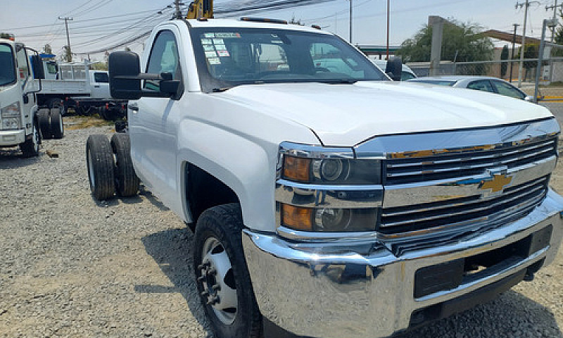 Chevrolet Silverado ...