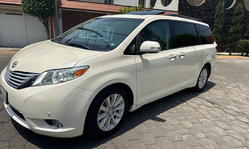 Toyota Sienna 3.5 Li...