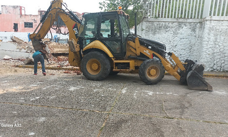 Retroexcavadora Cat ...