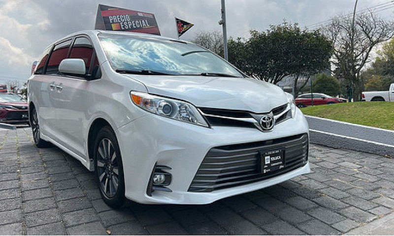 Toyota Sienna 2019...