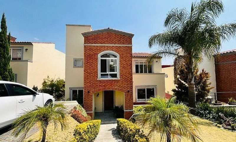 Casa En Venta En Bos...