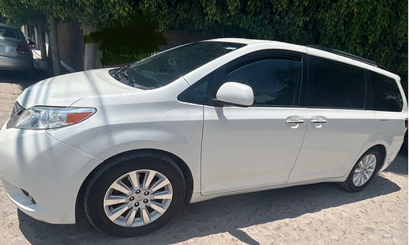 Toyota Sienna 3.5 Xl...